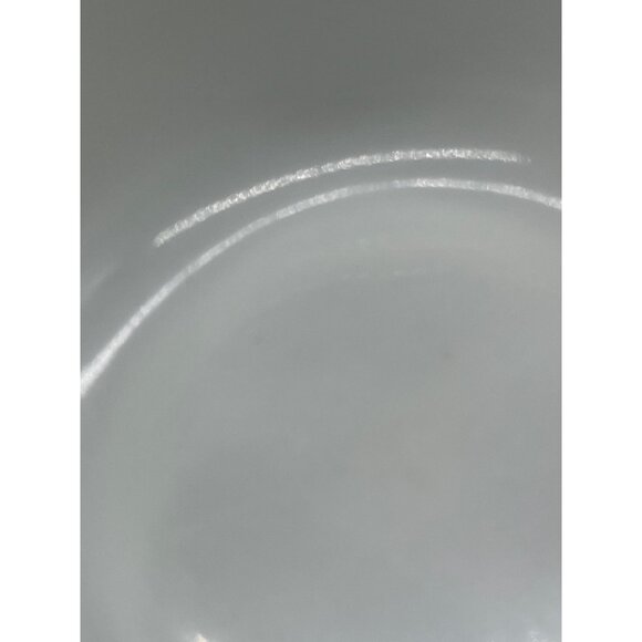 vintage Pyrex mixing bowl white 8.75" diameter 5" tall 4.75" base USA READ - Picture 8 of 9